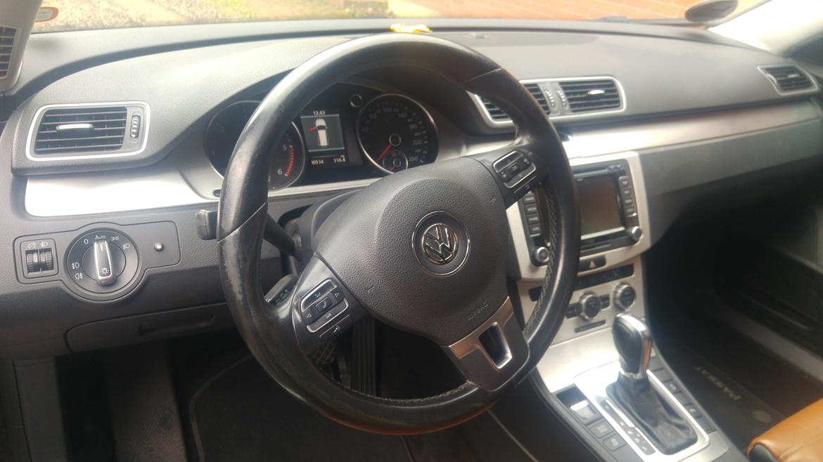 VW passat  b7 st.car highline  billede 9