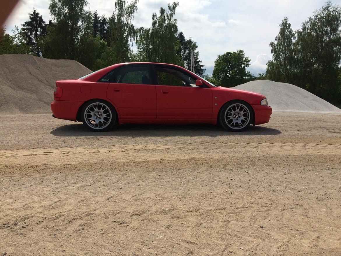 Audi A4 1.8 T quattro billede 6