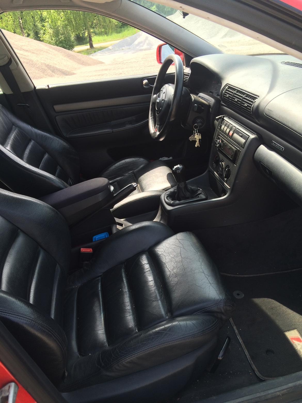 Audi A4 1.8 T quattro billede 13