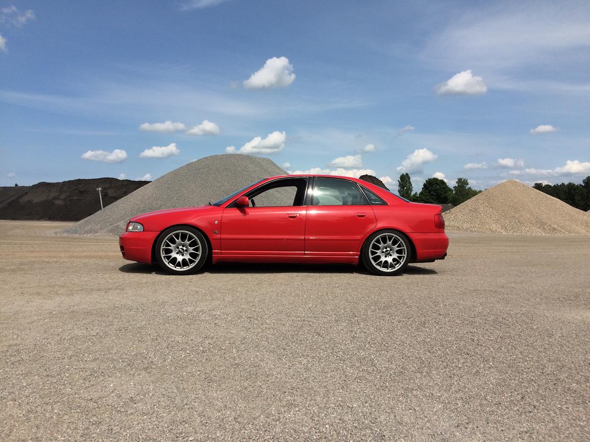 Audi A4 1.8 T quattro billede 19