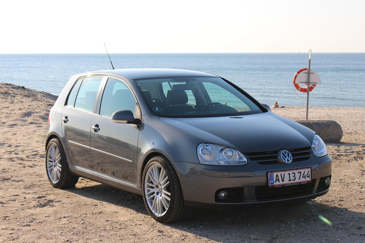 VW Golf V 2.0 FSI Sportline billede 1