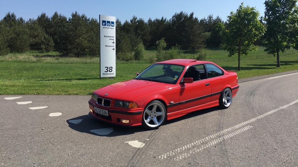 BMW E36 320i Coupé  billede 3