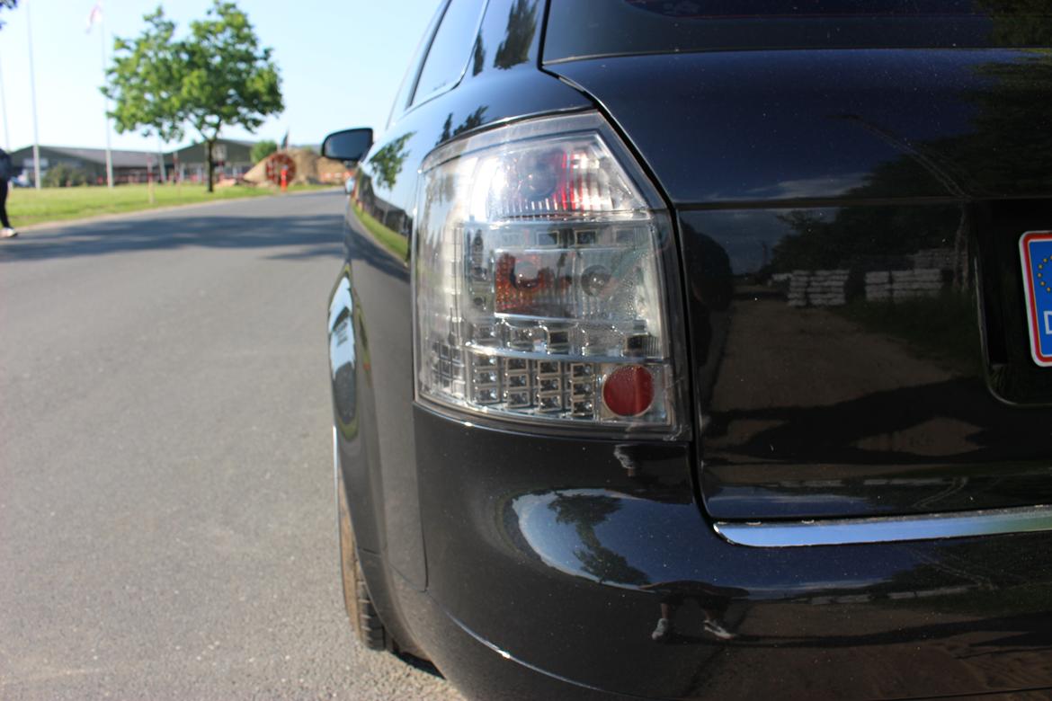 Audi A4 B6 2,4 V6 Avant "TOTALSKADET" billede 16