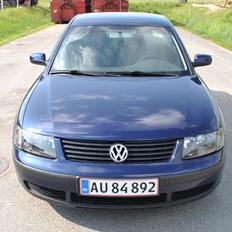 VW Passat 3b
