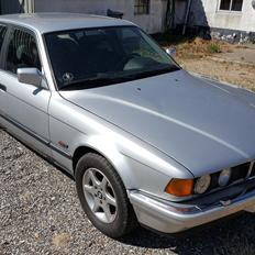 BMW E32 750il Limousine v12 *TIDL BIL*