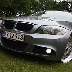 BMW E91 320d LCI 177 ¤ M-Tech ¤