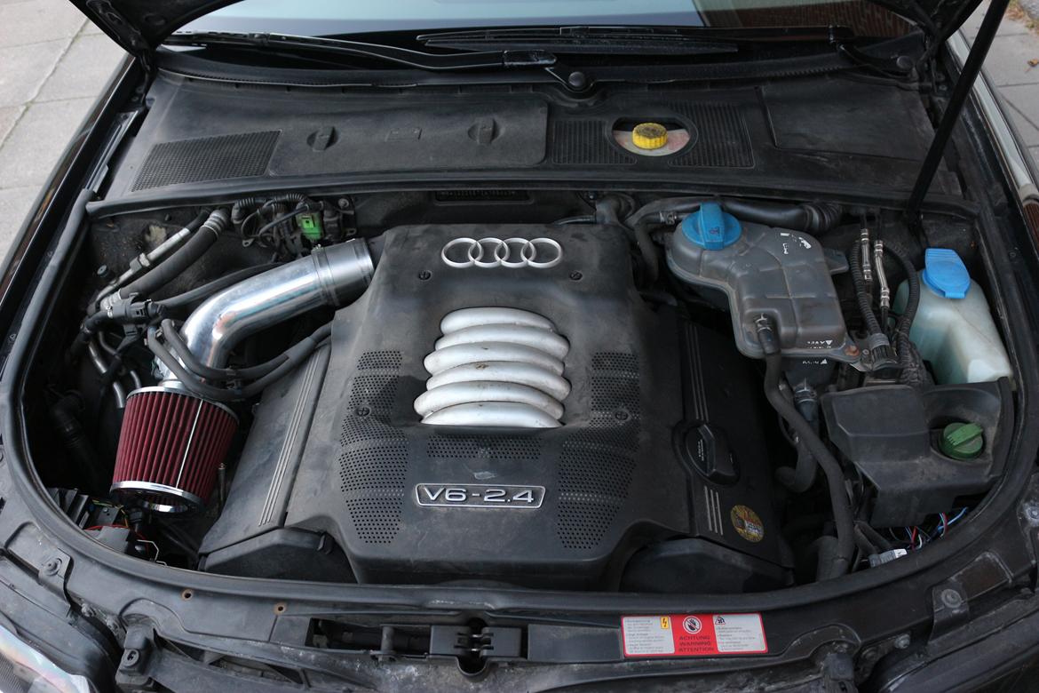 Audi A4 B6 2,4 V6 Avant "TOTALSKADET" billede 30