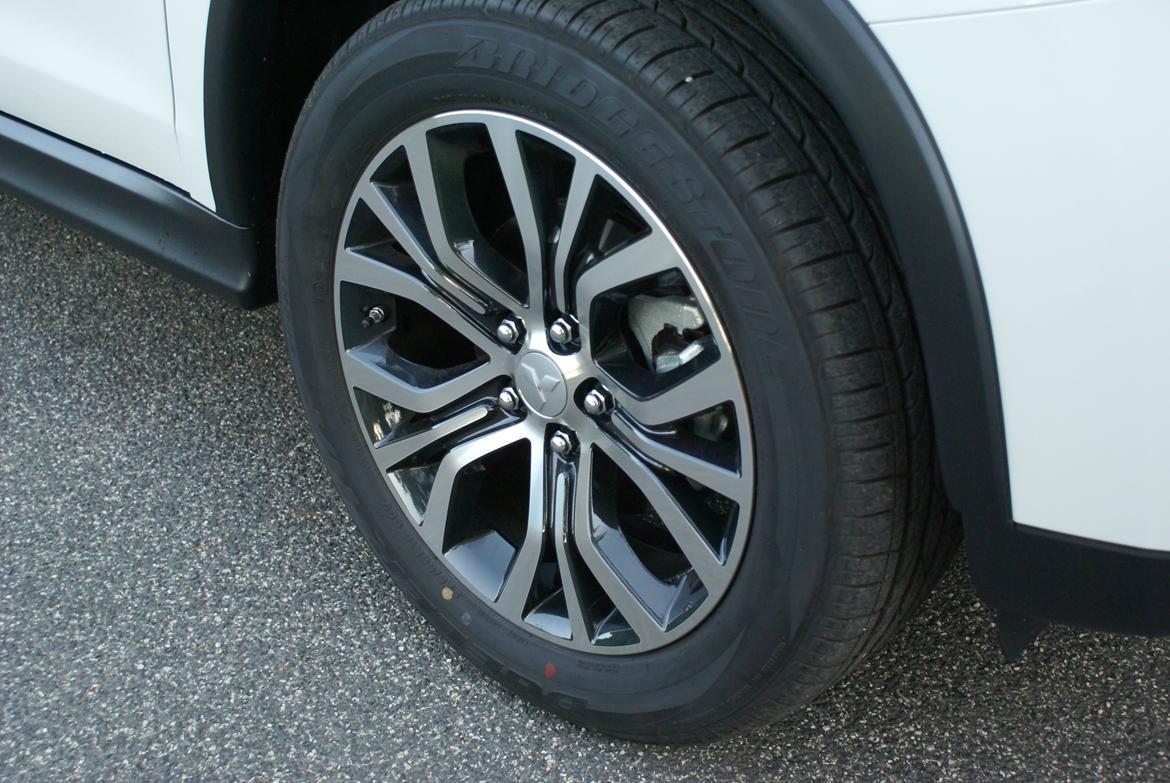 Mitsubishi AXS 1,6 Benzin Silky White billede 17