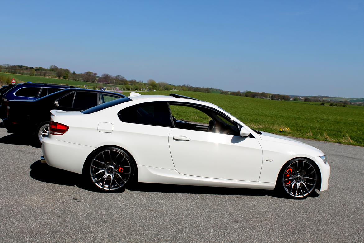 BMW E92 335i TwinTurbo M-Tech - White Pride!  billede 12