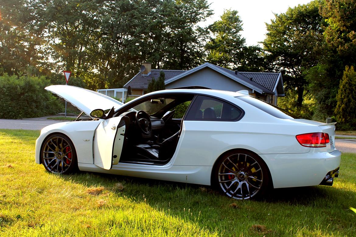 BMW E92 335i TwinTurbo M-Tech - White Pride!  billede 5