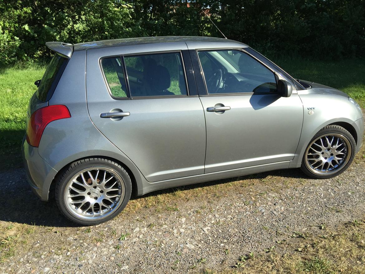 Suzuki SWIFT 1,5 VVT billede 8