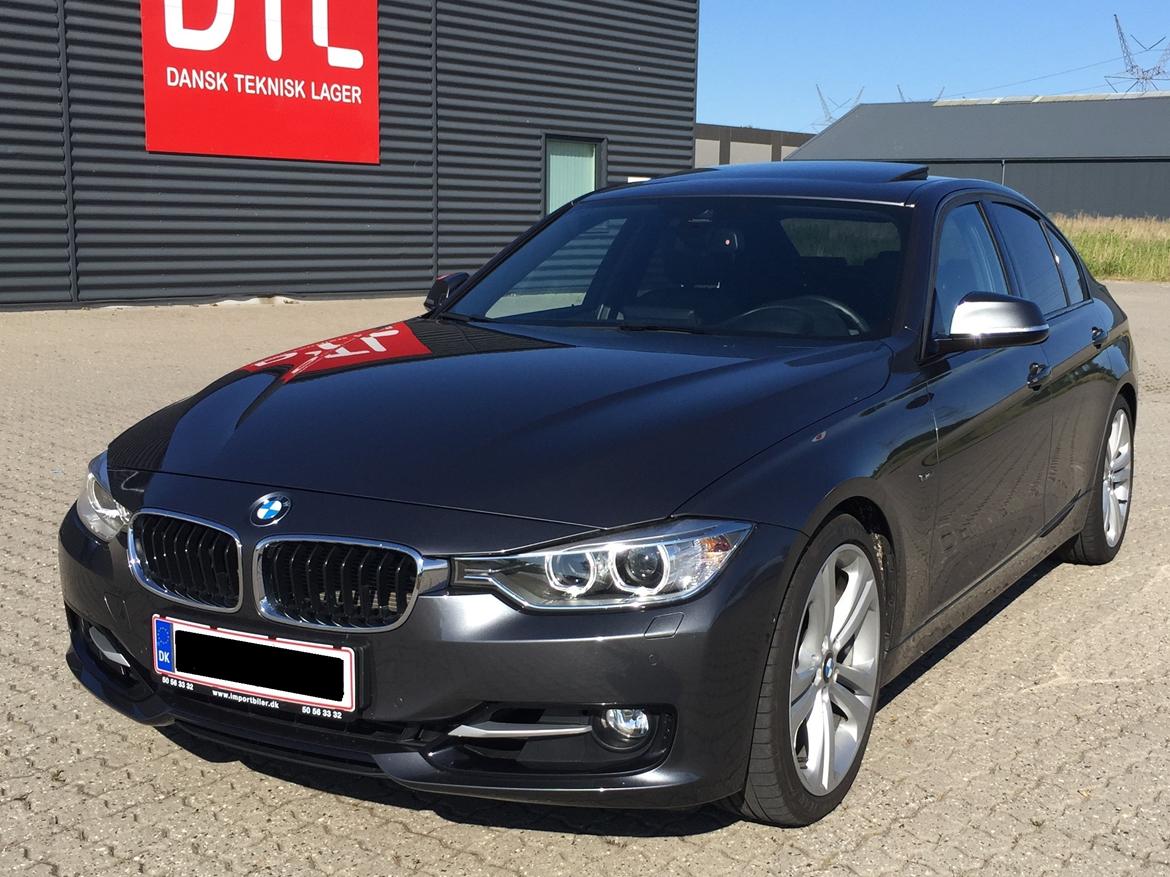 BMW 328i F30 sportline (solgt august 2023) billede 7
