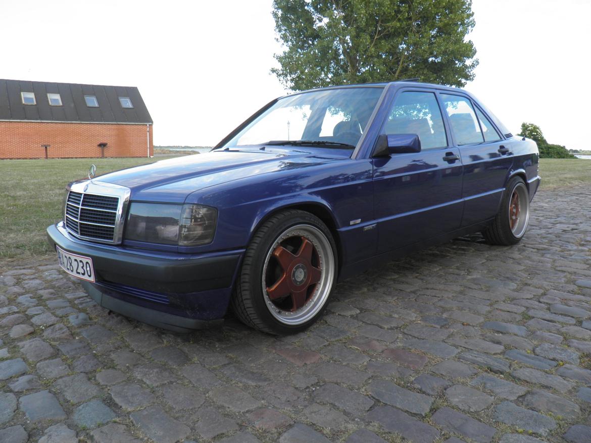 Mercedes Benz W201 190E Avantgarde Azzurro billede 3