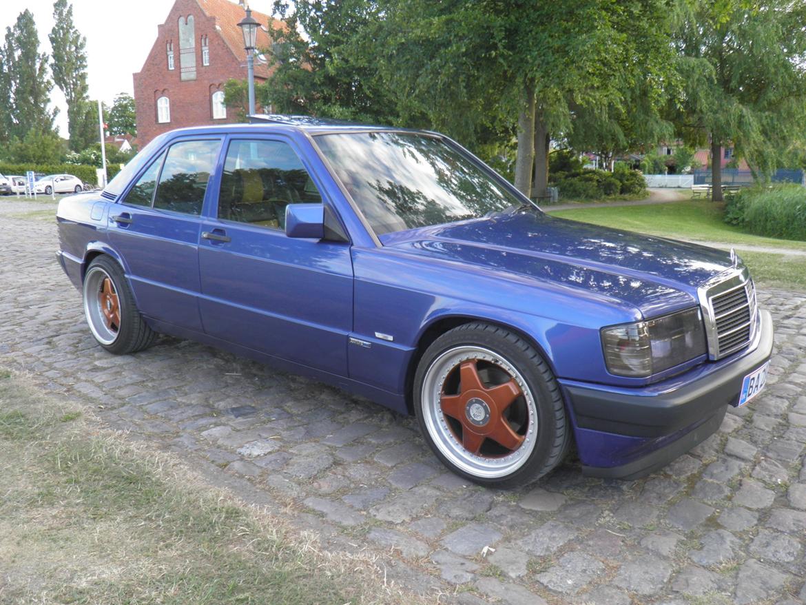 Mercedes Benz W201 190E Avantgarde Azzurro billede 5