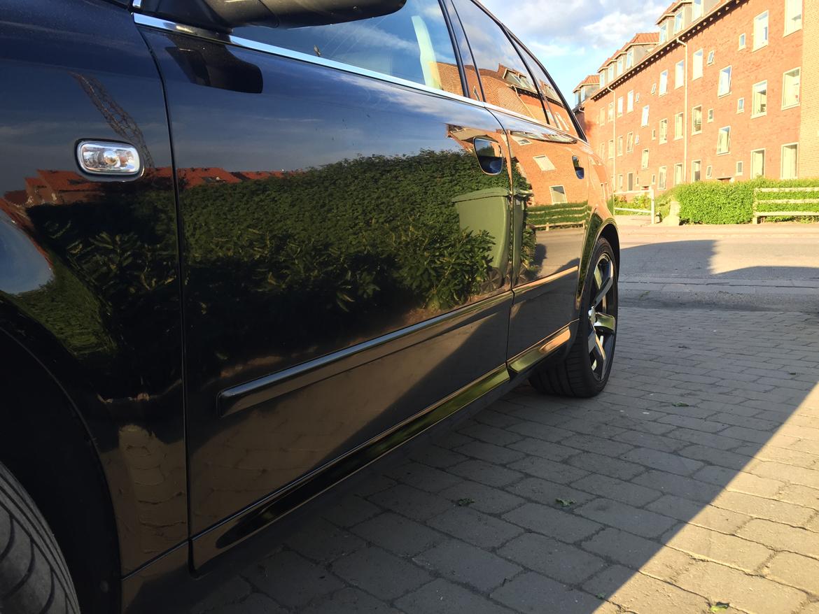 Audi A4 B6 1.8t "solgt" billede 2