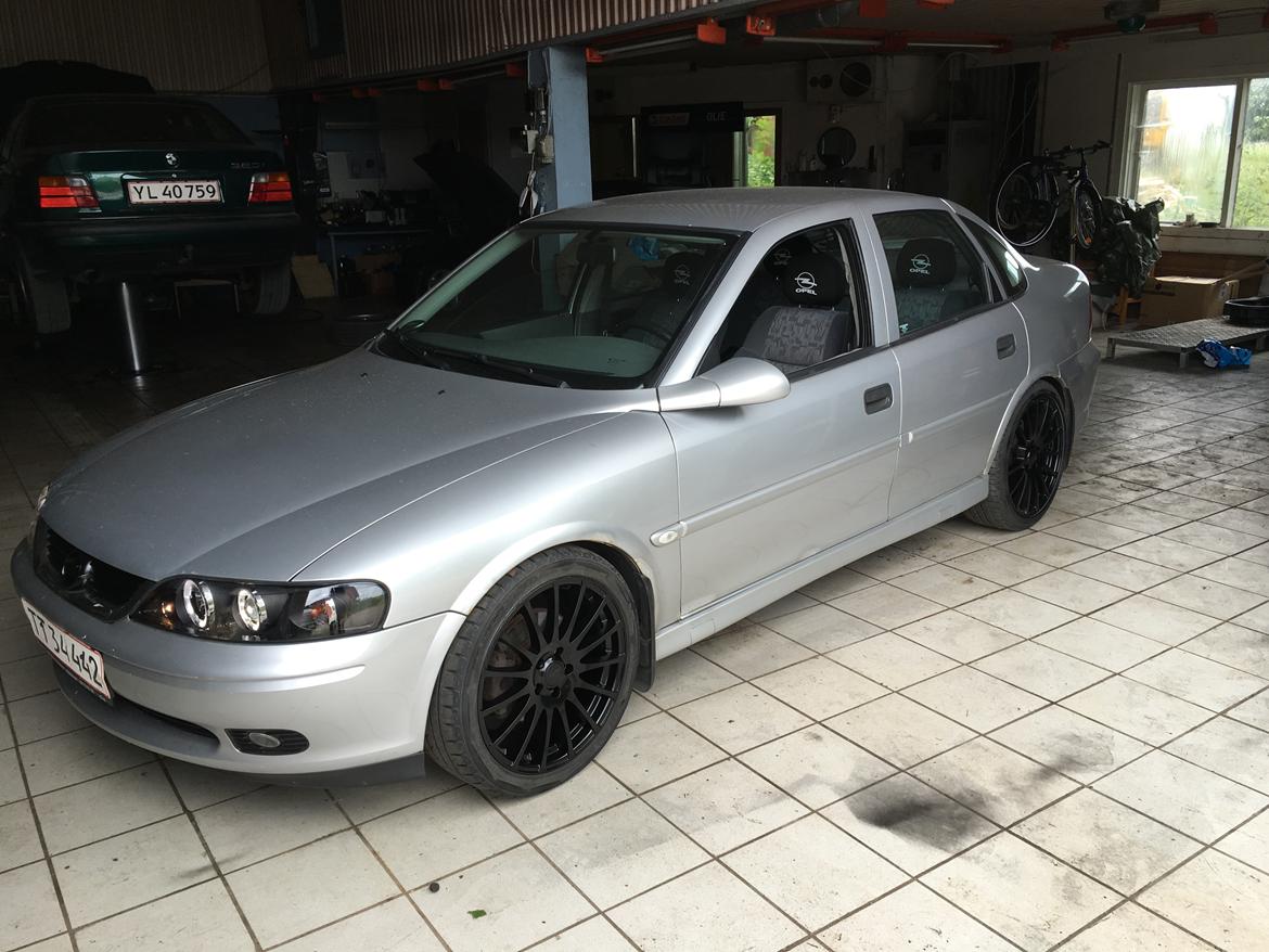 Opel Vectra B [Solgt] billede 2
