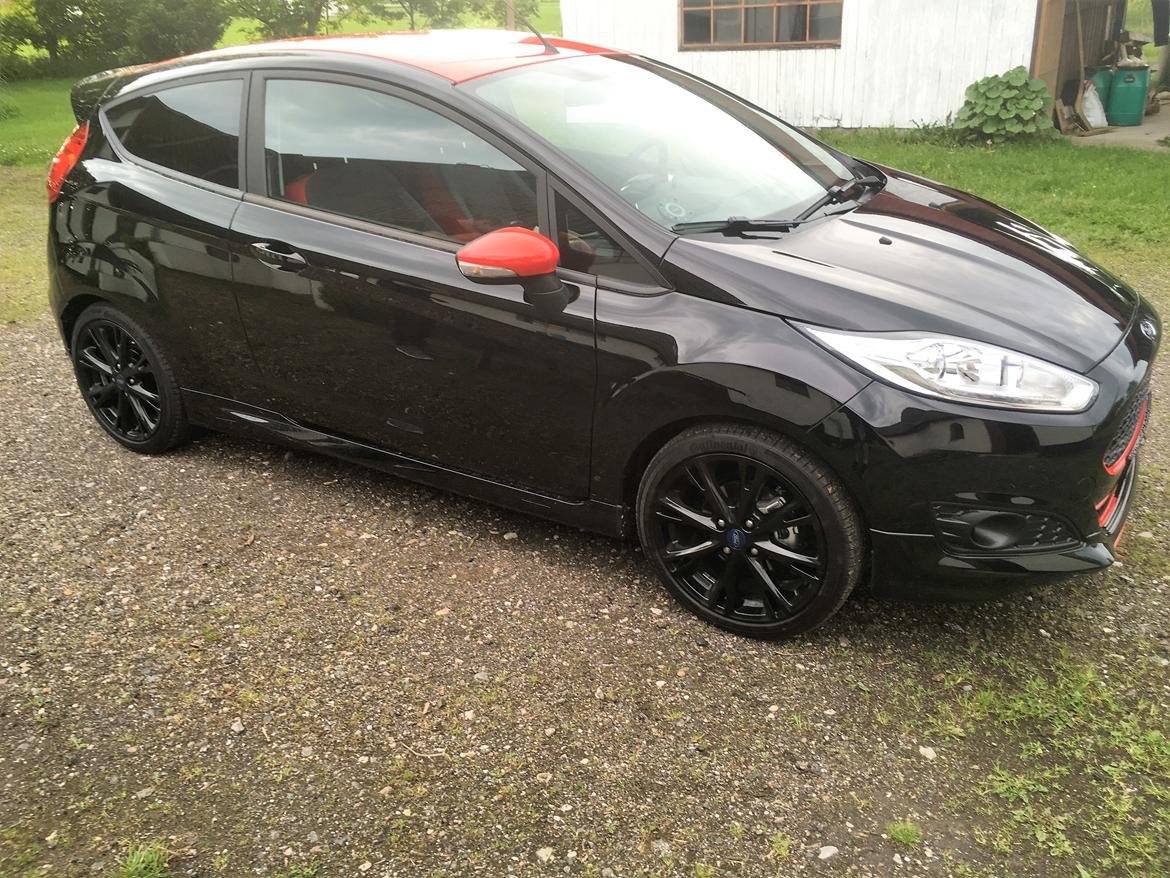 Ford Fiesta Black Edition billede 11