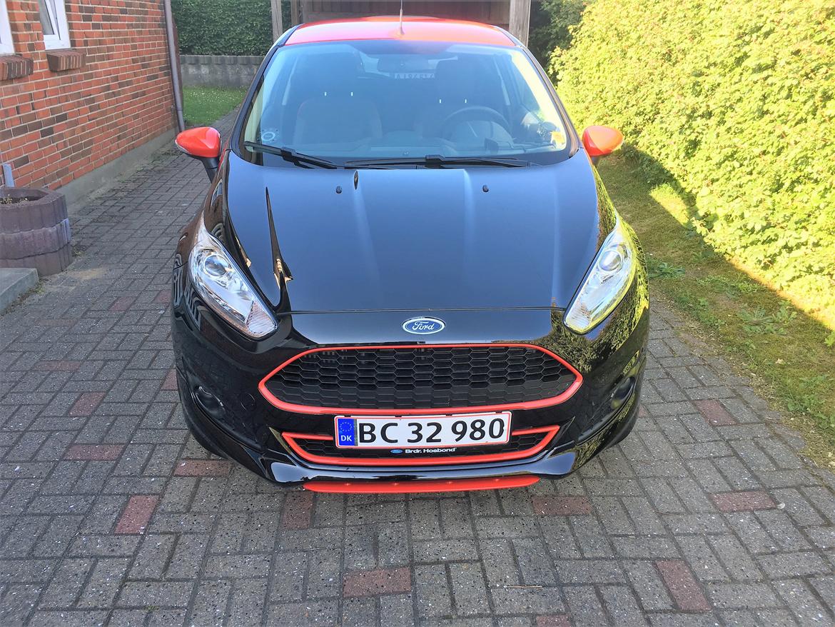 Ford Fiesta Black Edition billede 5