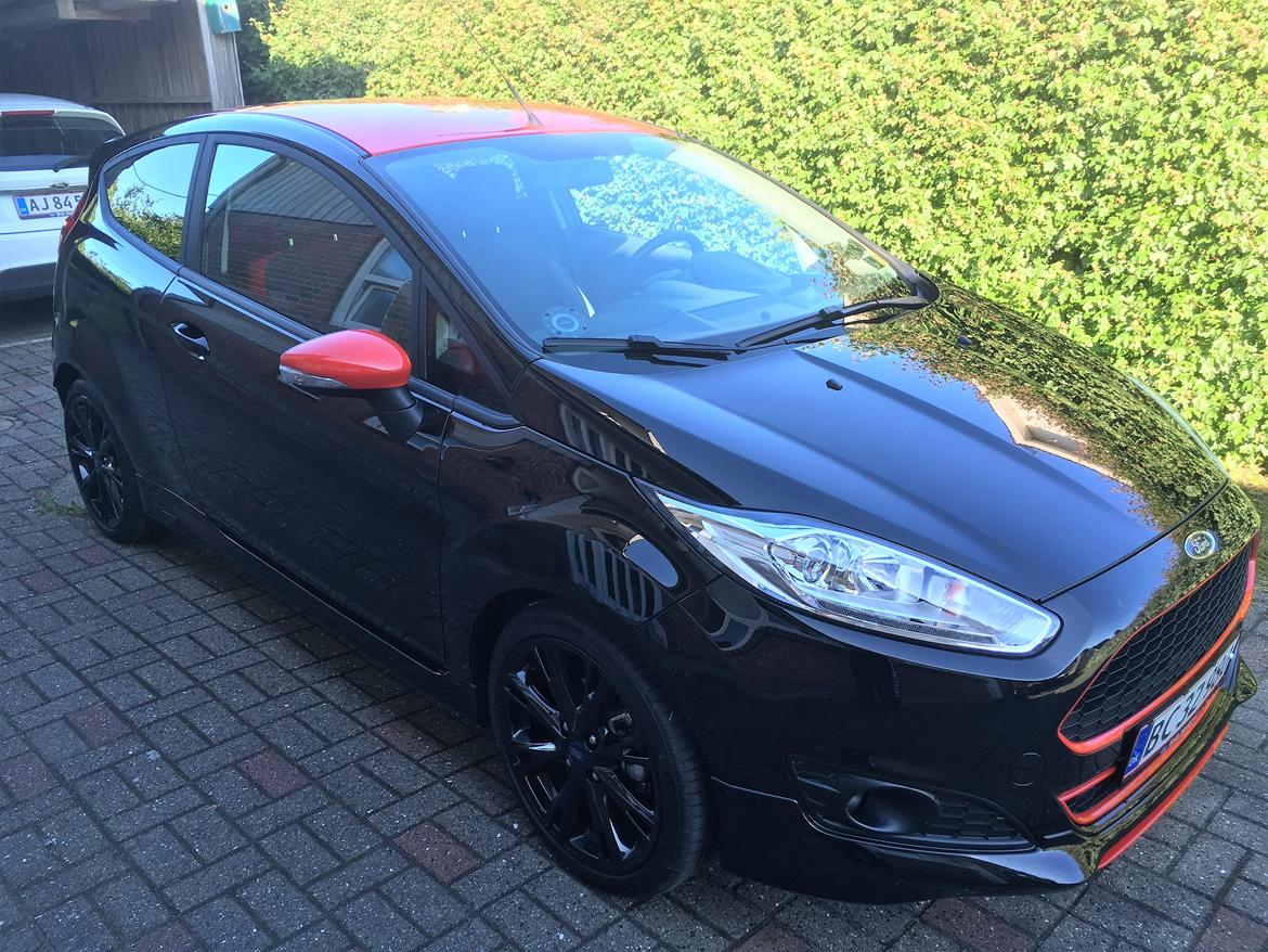 Ford Fiesta Black Edition billede 6