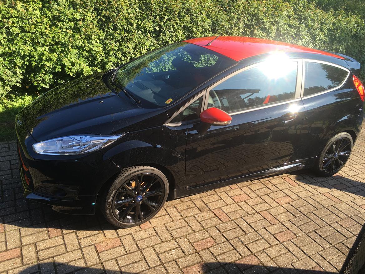 Ford Fiesta Black Edition billede 9