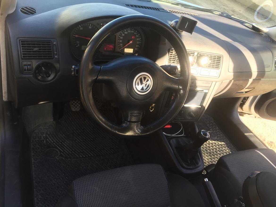 VW Golf 4 (Solgt) billede 5