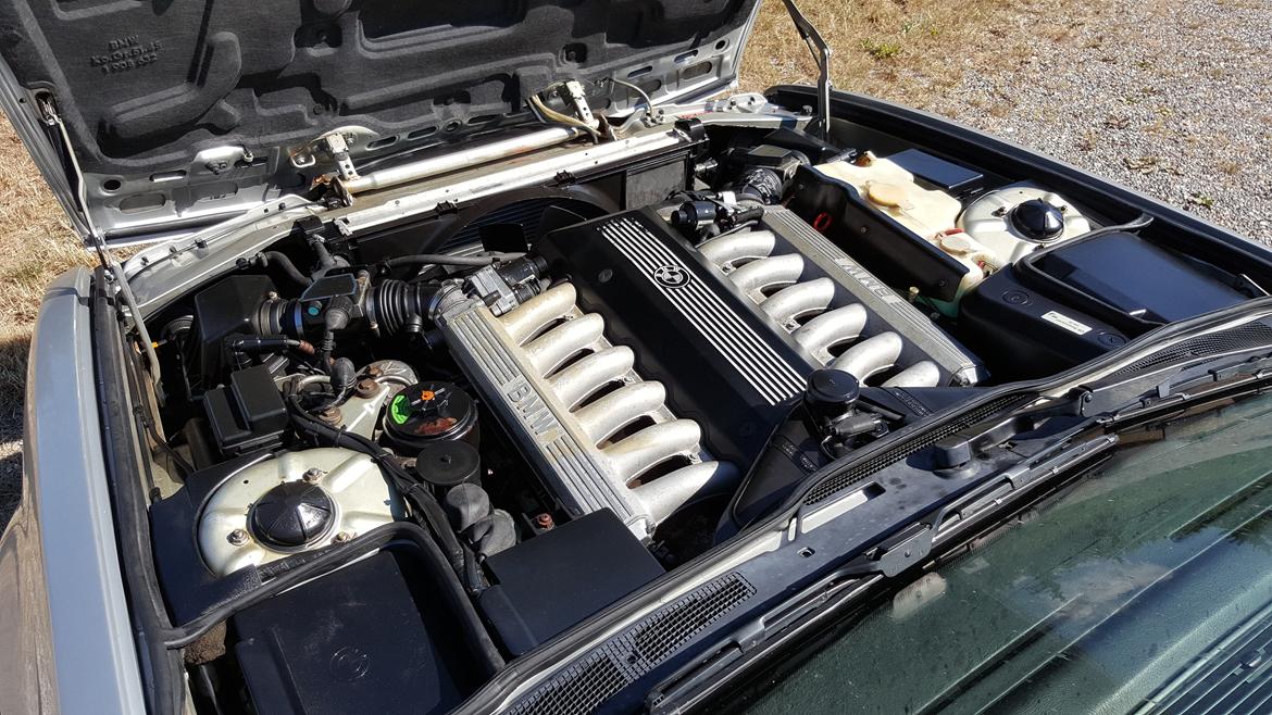 BMW E32 750il Limousine v12 *TIDL BIL* billede 26