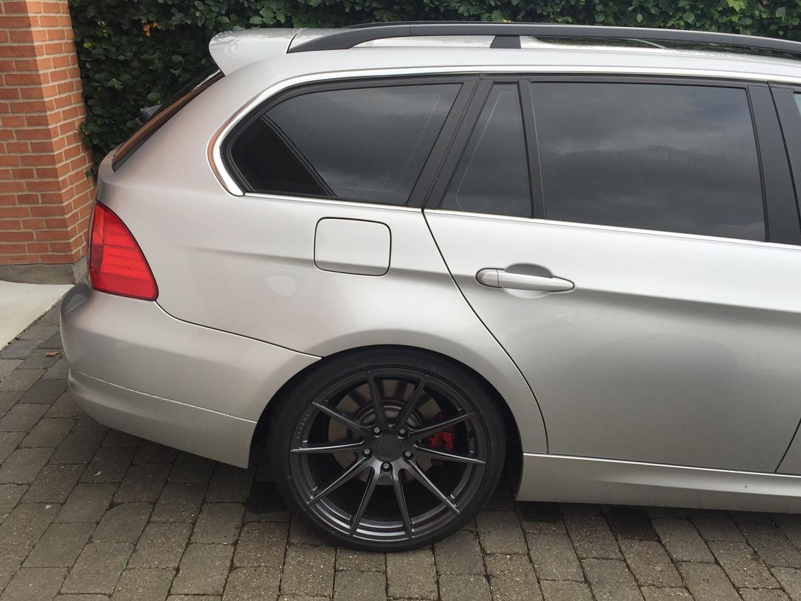 BMW 335d Touring billede 13