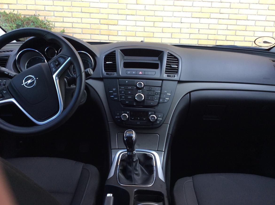 Opel Insignia Sports Tour billede 3