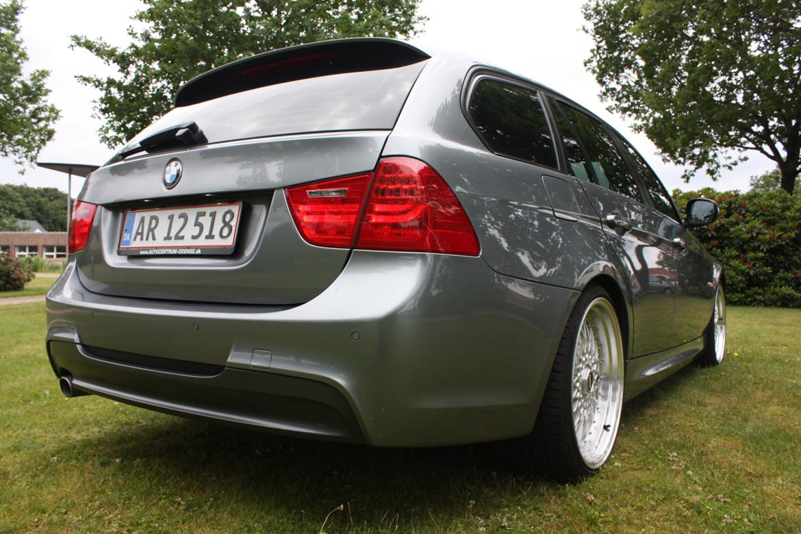 bmw-e91-320d-lci-177-m-tech-billeder-af-biler-uploaded-af