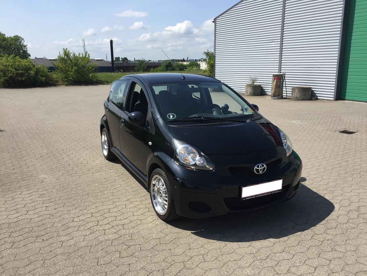 Toyota Aygo Blackline  billede 12