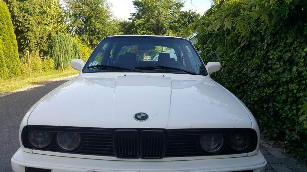 BMW e30 325i billede 4