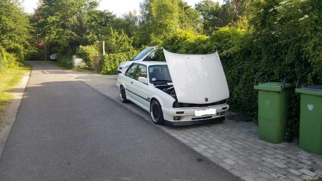 BMW e30 325i billede 2