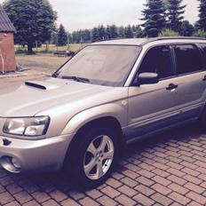 Subaru Forester AWD XT 2,5