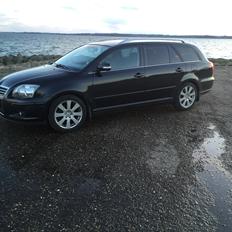 Toyota Avensis T25 facelift