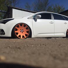 Toyota Avensis T2 Premium