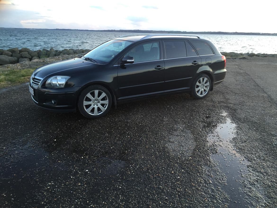 Toyota Avensis T25 facelift billede 2