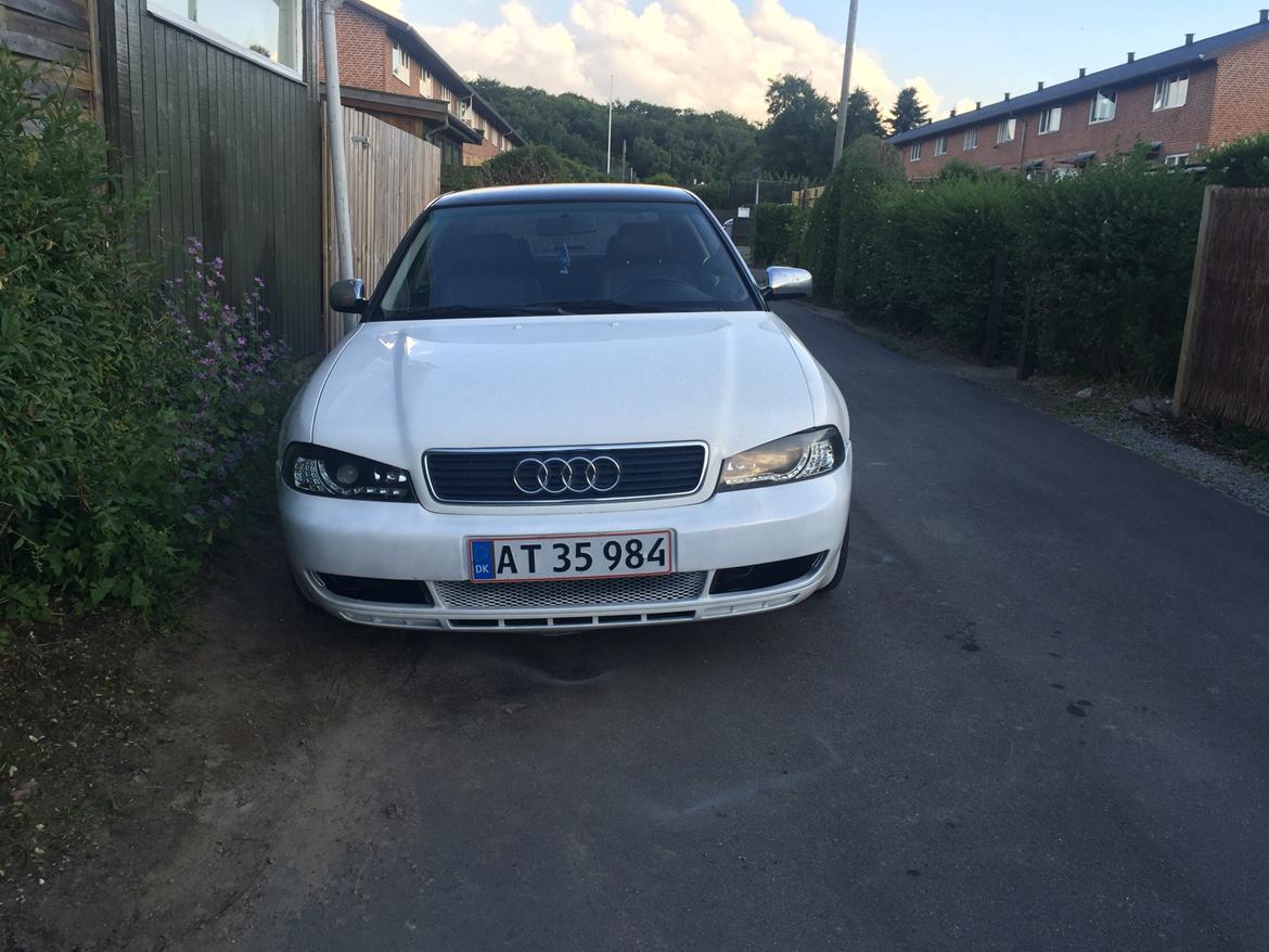 Audi A4 B5 billede 2