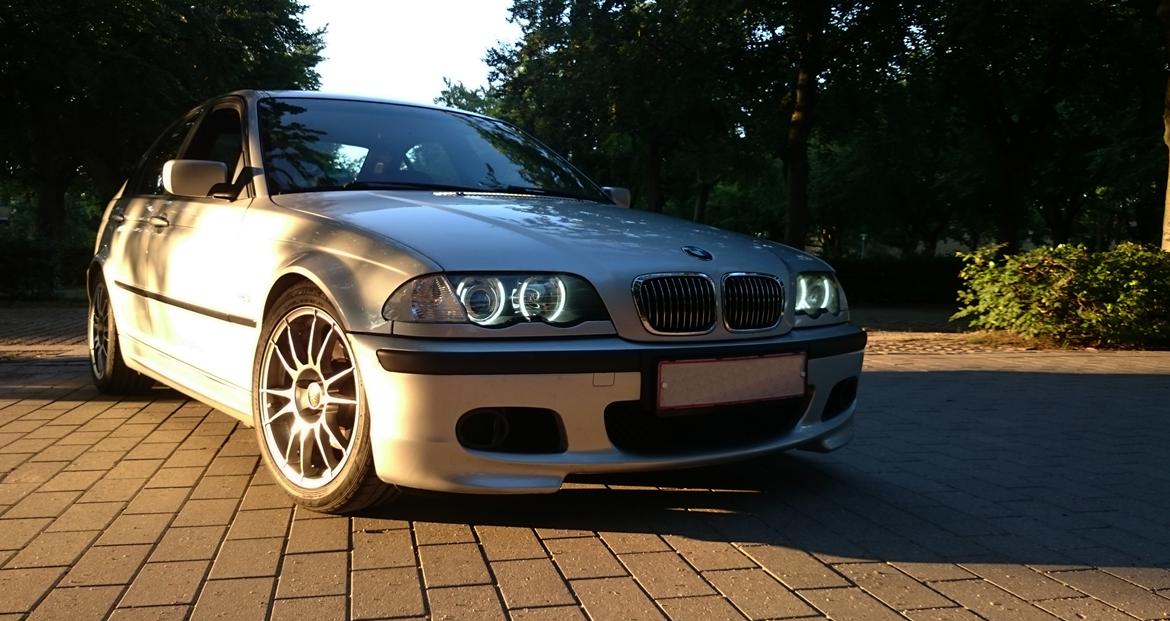 BMW E46 316i billede 1