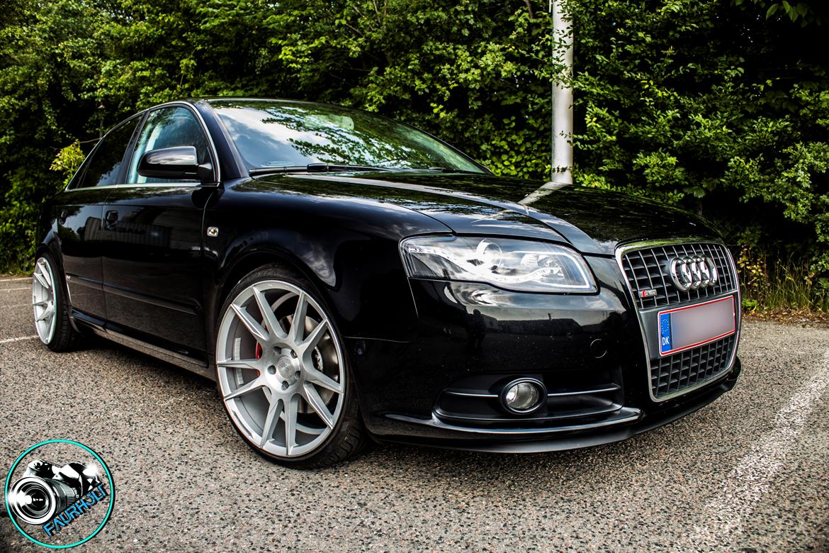 Audi A4 S-Line B7 billede 1