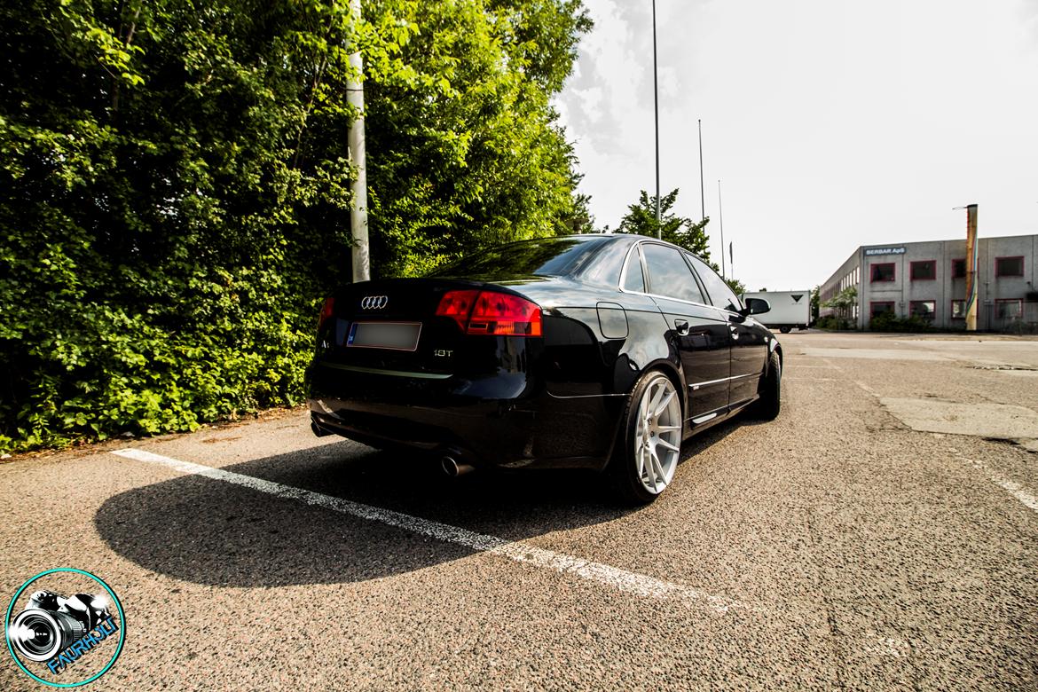 Audi A4 S-Line B7 billede 4