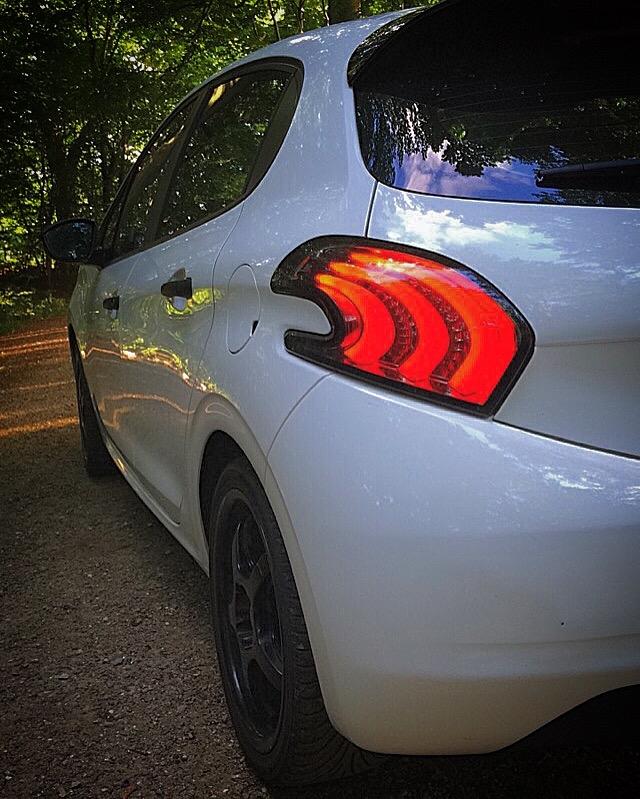 Peugeot 208 billede 10