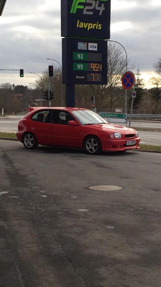 Toyota Corolla E11 G6 billede 1