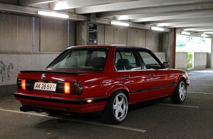 BMW E30 320i billede 4