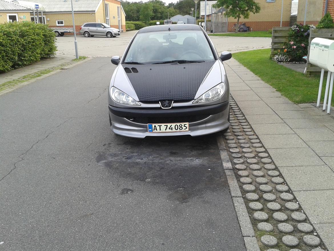 Peugeot 206 xr hdi RIP - Nu med frontspoiler  billede 3