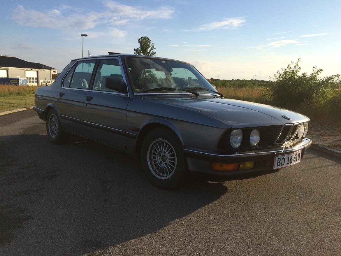 BMW E28 525I billede 3