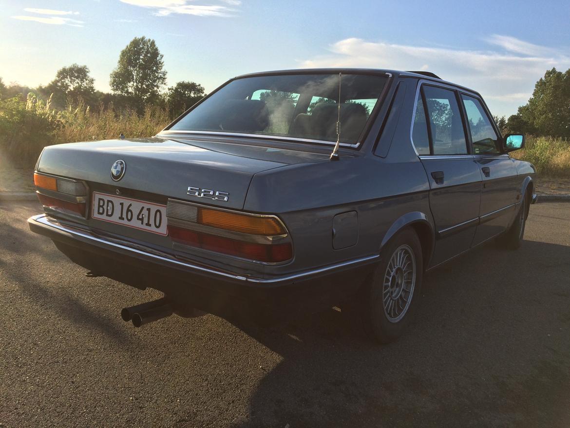 BMW E28 525I billede 4