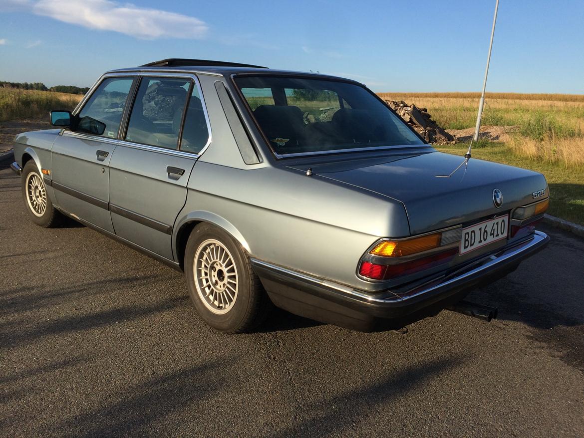 BMW E28 525I billede 5