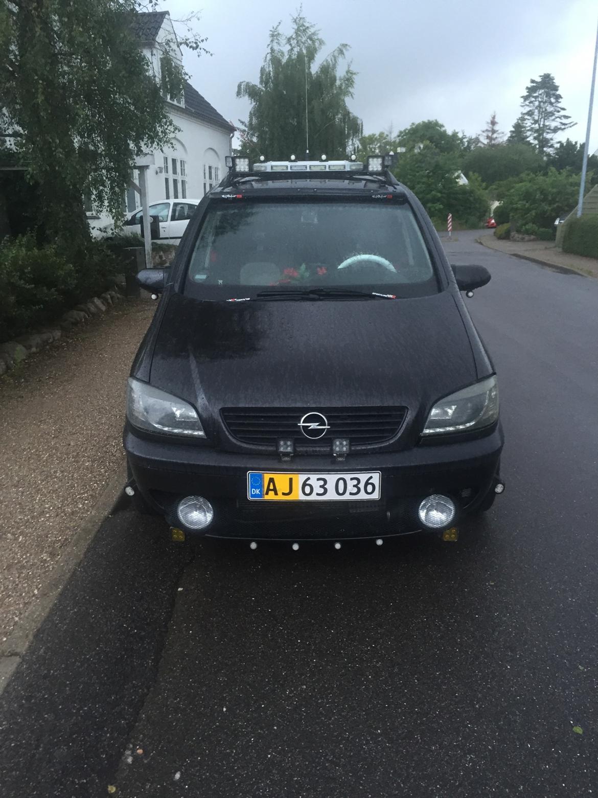 Opel Zafira A 2,0 Turbo Diesel Intercooler  billede 14