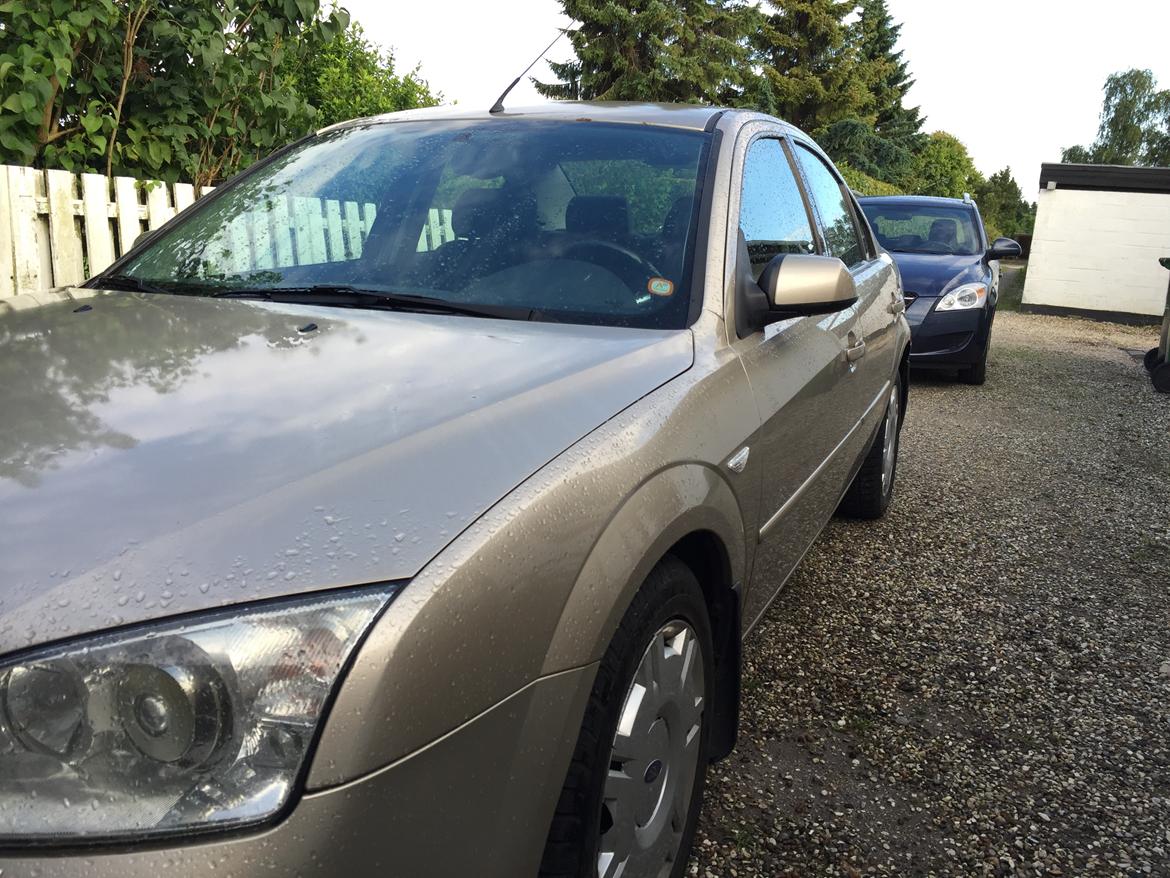 Ford Mondeo billede 2