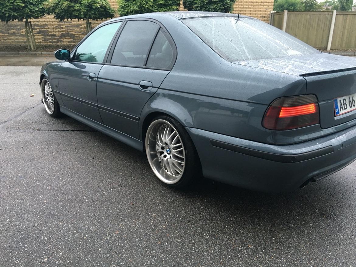 BMW E39 billede 3